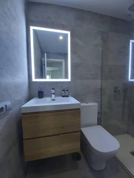 Luminoso Apartamento En El Centro, Con Mucho Arte Sevilla Dış mekan fotoğraf